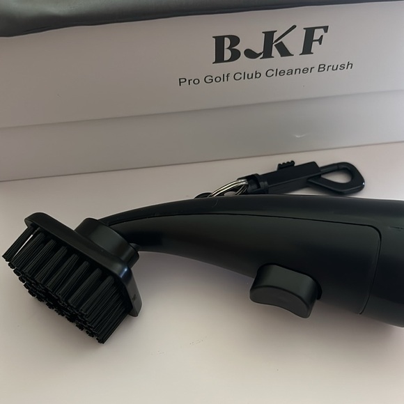 Golf Club Cleaner Brush Buit-in Anti-Leak Bottle & Case / BRAND NEW - Picture 2 of 12
